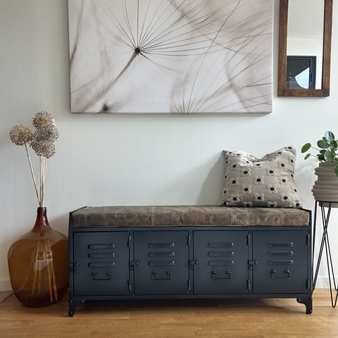 Metallbänk med skinnsits - Svart - My Home My Way