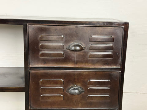 Avlastningsbord i metall - med hyllplan och lådor - OUTLET